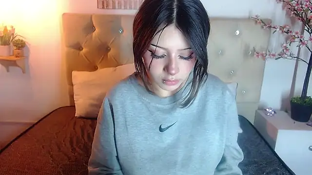 Snapshot of fyreandfox_ chatting on November 2025 08:44:01 PM fyreandfox online show from November 2025 08:44:01 PM