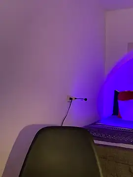 Dahiana Giil online show from October 2025 06:37:01 AM