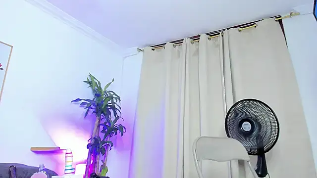 naomy 68 online show from March 2025 11:00:02 PM