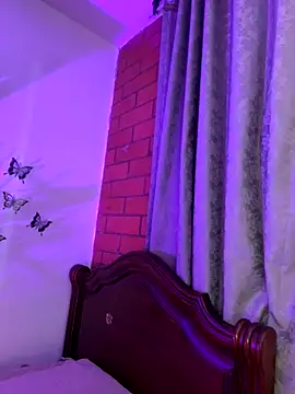 Snapshot of Bonbom_sr chatting on October 2025 05:16:02 AM Bonbom sr online show from October 2025 05:16:02 AM