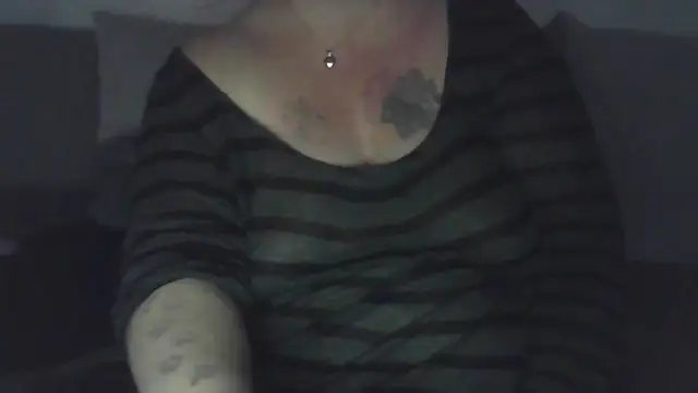 Snapshot of sizha6 chatting on October 2025 10:40:02 PM sizha6 online show from October 2025 10:40:02 PM