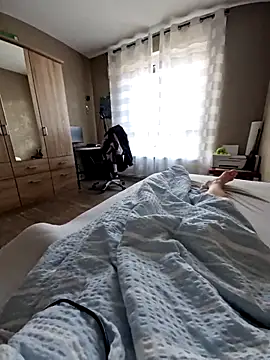 DerechteJunge online show from March 2025 07:38:02 AM