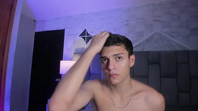 JacobRoberts1 online show from September 2025 04:45:02 AM