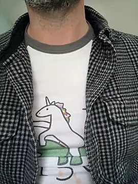 Snapshot of plaintreebull chatting on February 2026 03:45:01 PM plaintreebull online show from February 2026 03:45:01 PM