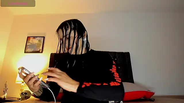 Snapshot of Skay_Hot chatting on December 2024 03:14:02 AM Skay Hot online show from December 2024 03:14:02 AM