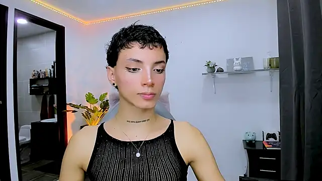 nilam valker online show from September 2025 10:42:01 PM