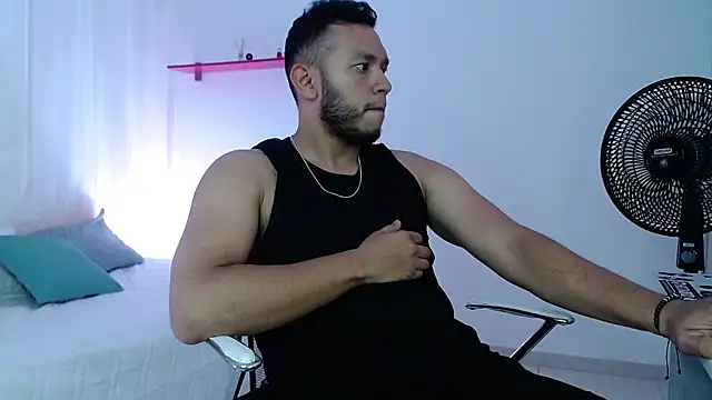 Double R12 online show from March 2025 04:27:02 AM