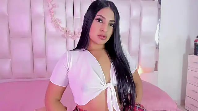 Snapshot of KathaDias chatting on October 2025 04:02:01 AM KathaDias online show from October 2025 04:02:01 AM