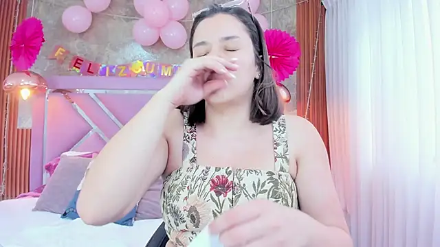 EmmaSulivan online show from November 2025 02:27:01 PM