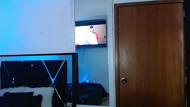 Snapshot of Smith_boy_25 chatting on February 2025 10:03:02 PM Smith boy 25 online show from February 2025 10:03:02 PM