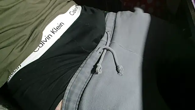 Snapshot of fistared123 chatting on March 2025 02:08:02 AM fistared123 online show from March 2025 02:08:02 AM