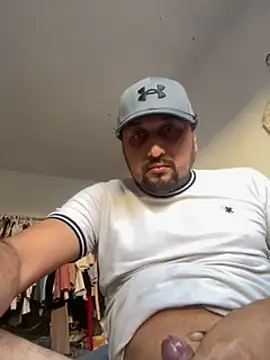 Snapshot of ed-hardy87 chatting on March 2025 02:48:02 AM ed-hardy87 online show from March 2025 02:48:02 AM