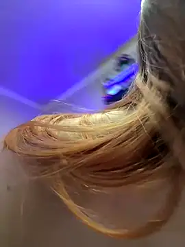 Snapshot of sexymelli18 chatting on October 2025 08:16:02 PM sexymelli18 online show from October 2025 08:16:02 PM