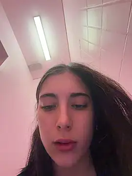 sexymelli18 online show from April 2026 08:19:02 AM
