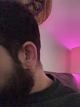 Snapshot of guccititi chatting on November 2025 05:16:01 PM guccititi online show from November 2025 05:16:01 PM