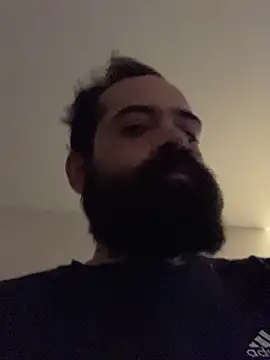 Snapshot of guccititi chatting on December 2025 07:44:01 PM guccititi online show from December 2025 07:44:01 PM