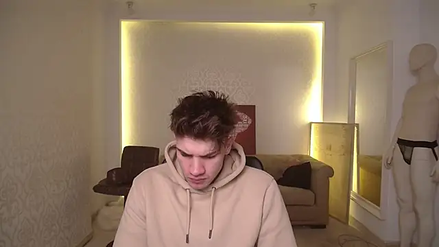 Snapshot of MaxKaiden chatting on February 2025 05:45:02 AM MaxKaiden online show from February 2025 05:45:02 AM