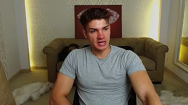 Snapshot of MaxKaiden chatting on September 2025 04:34:02 AM MaxKaiden online show from September 2025 04:34:02 AM