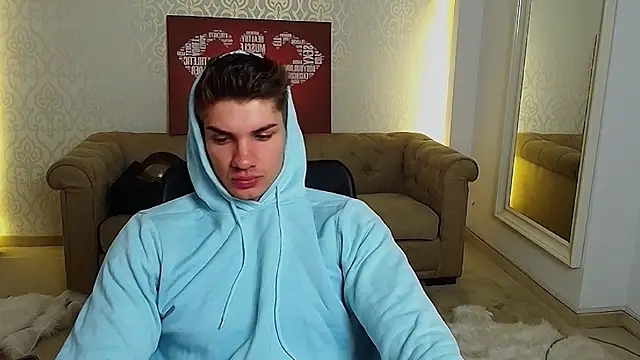 Snapshot of MaxKaiden chatting on September 2025 04:44:01 AM MaxKaiden online show from September 2025 04:44:01 AM