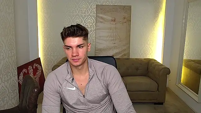 Snapshot of MaxKaiden chatting on October 2025 04:44:02 AM MaxKaiden online show from October 2025 04:44:02 AM