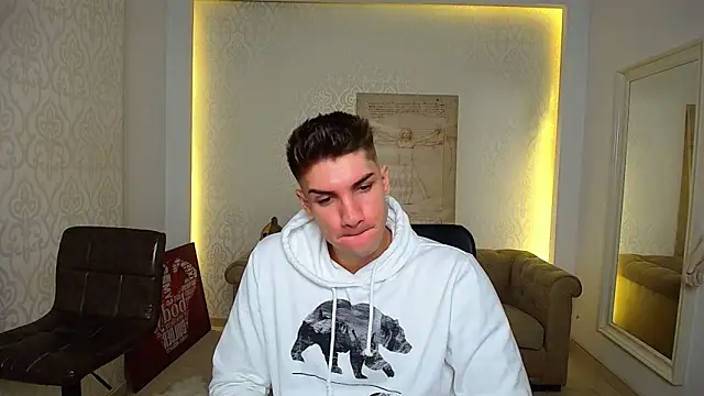 Snapshot of MaxKaiden chatting on October 2025 04:46:01 AM MaxKaiden online show from October 2025 04:46:01 AM