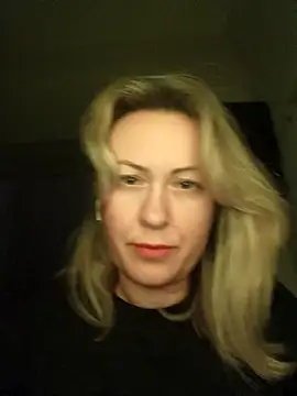 Snapshot of Mary888x chatting on February 2025 07:06:01 PM Mary888x online show from February 2025 07:06:01 PM