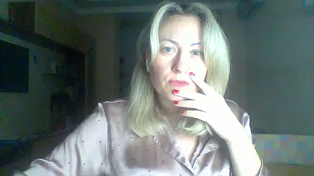 Snapshot of Mary888x chatting on March 2025 05:58:02 PM Mary888x online show from March 2025 05:58:02 PM