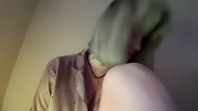 Snapshot of Mary888x chatting on September 2025 03:36:01 PM Mary888x online show from September 2025 03:36:01 PM