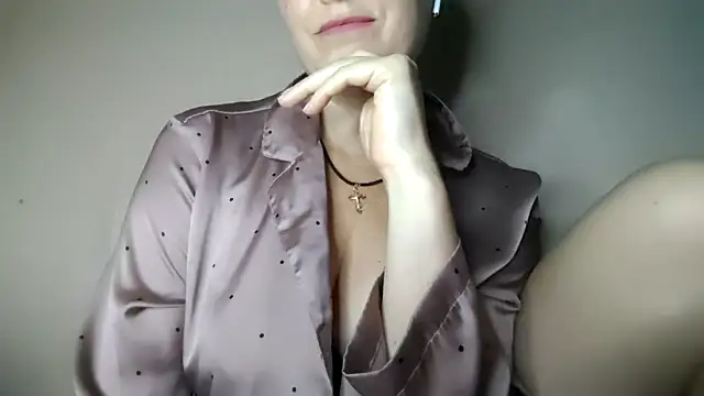 Snapshot of Mary888x chatting on September 2025 06:30:02 PM Mary888x online show from September 2025 06:30:02 PM