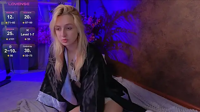 Snapshot of aishiro chatting on September 2025 06:26:02 AM aishiro online show from September 2025 06:26:02 AM