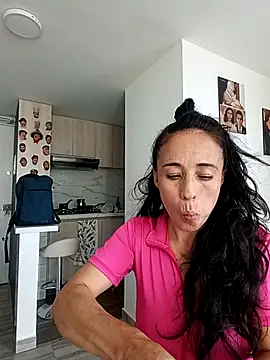 Coeur de luxure online show from September 2025 07:39:02 PM