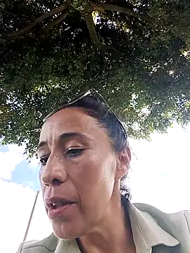 Coeur de luxure online show from November 2025 03:16:01 PM