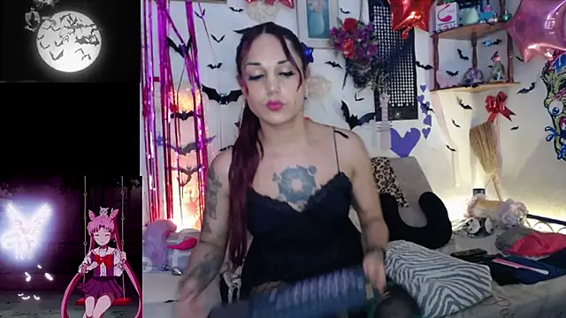 Snapshot of purplekattlyn chatting on February 2026 09:05:01 AM purplekattlyn online show from February 2026 09:05:01 AM