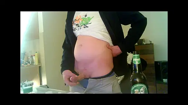 Snapshot of VickyDevilEU chatting on December 2024 07:14:02 PM VickyDevilEU online show from December 2024 07:14:02 PM