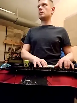 Snapshot of VickyDevilEU chatting on October 2025 09:00:02 PM VickyDevilEU online show from October 2025 09:00:02 PM