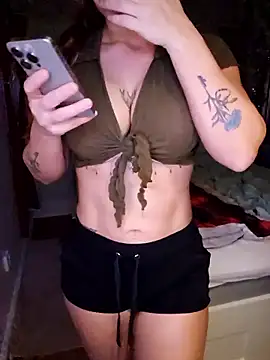 Snapshot of NymphoSwede chatting on January 2026 10:04:02 PM NymphoSwede online show from January 2026 10:04:02 PM