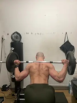 Snapshot of pesyelisa chatting on February 2025 05:37:01 PM pesyelisa online show from February 2025 05:37:01 PM