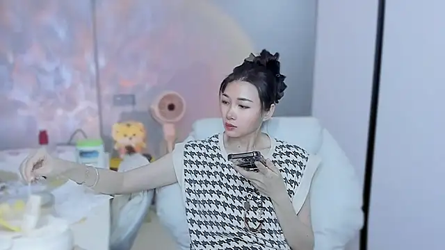 Snapshot of A_dabo chatting on December 2025 08:44:01 AM A dabo online show from December 2025 08:44:01 AM