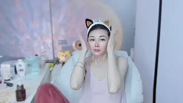 Snapshot of A_dabo chatting on February 2026 02:05:01 PM A dabo online show from February 2026 02:05:01 PM