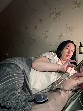 Snapshot of Naughtbaby_2025 chatting on September 2025 03:28:01 AM Naughtbaby 2025 online show from September 2025 03:28:01 AM