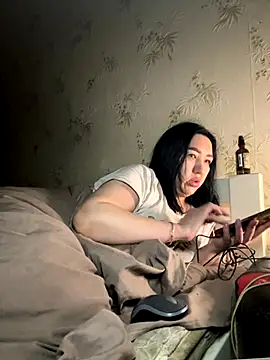 Snapshot of Naughtbaby_2025 chatting on October 2025 02:20:02 AM Naughtbaby 2025 online show from October 2025 02:20:02 AM