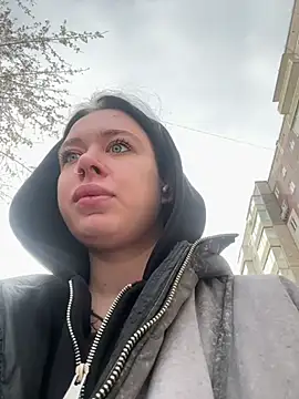 Snapshot of AlishaPrettyBlade chatting on March 2026 07:44:01 AM AlishaPrettyBlade online show from March 2026 07:44:01 AM