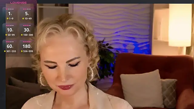 Snapshot of Sandra_Kind chatting on April 2026 05:58:02 AM Sandra Kind online show from April 2026 05:58:02 AM
