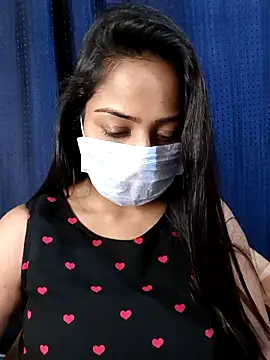 Snapshot of COZY_ROZI chatting on February 2025 04:24:02 PM COZY ROZI online show from February 2025 04:24:02 PM