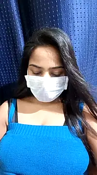 Snapshot of COZY_ROZI chatting on March 2025 07:58:02 PM COZY ROZI online show from March 2025 07:58:02 PM