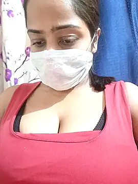 Snapshot of COZY_ROZI chatting on October 2025 02:18:02 PM COZY ROZI online show from October 2025 02:18:02 PM