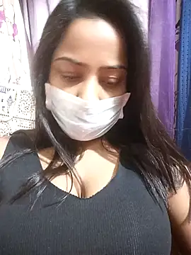 Snapshot of COZY_ROZI chatting on November 2025 12:20:01 PM COZY ROZI online show from November 2025 12:20:01 PM