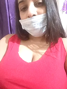 Snapshot of COZY_ROZI chatting on December 2025 05:51:02 PM COZY ROZI online show from December 2025 05:51:02 PM