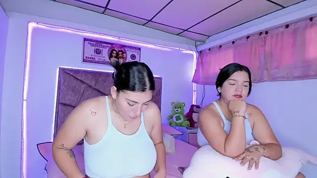 Cristal Smith20 online show from September 2025 12:43:02 PM