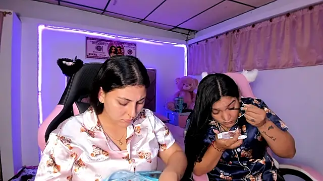 Cristal Smith20 online show from March 2026 11:38:01 PM